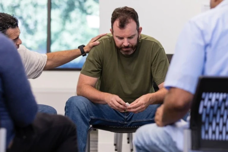 Recovery Scotland. A support group in session.